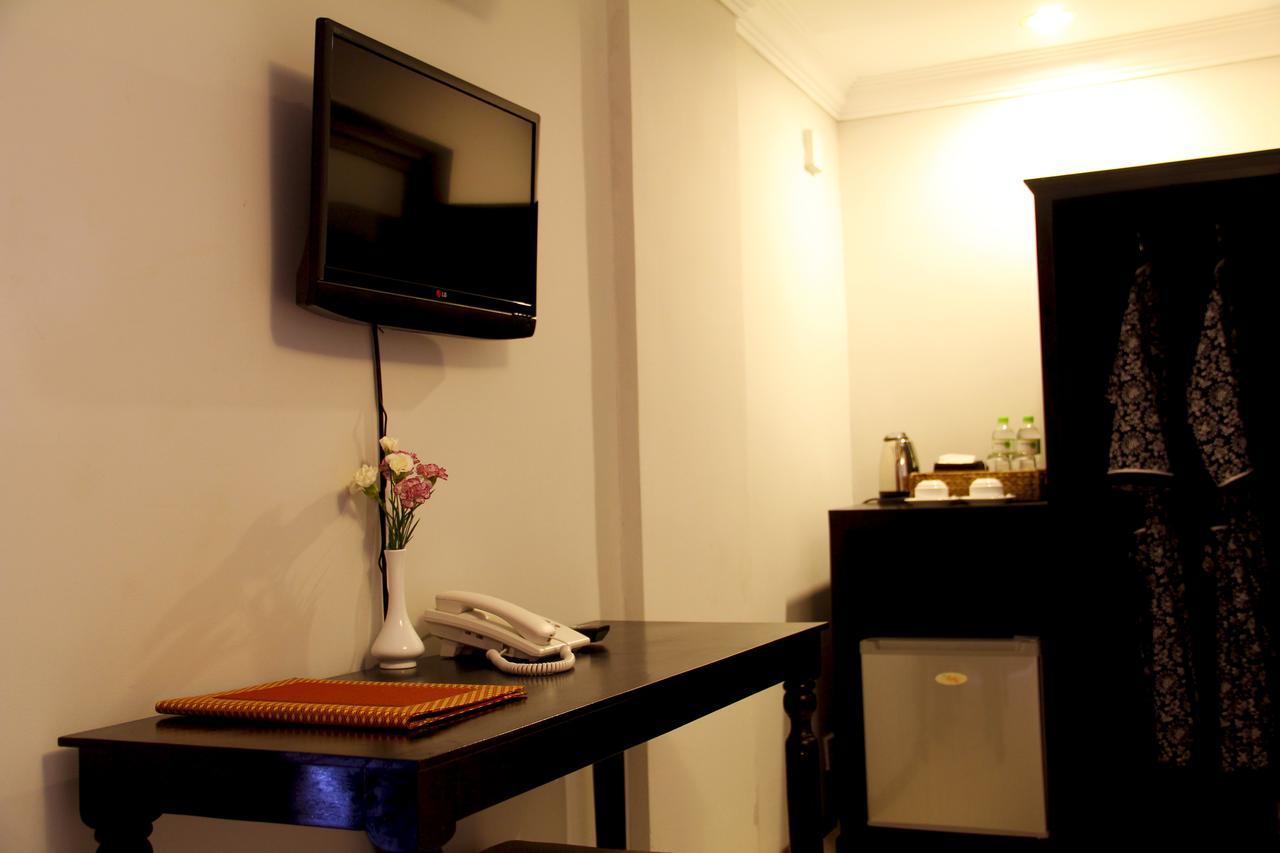 Cozy Boutique Hotel Phnom Penh Exterior foto